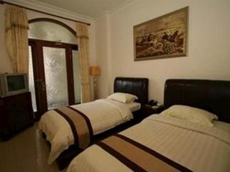 The Grand Palace Hotel Malang Eksteriør billede
