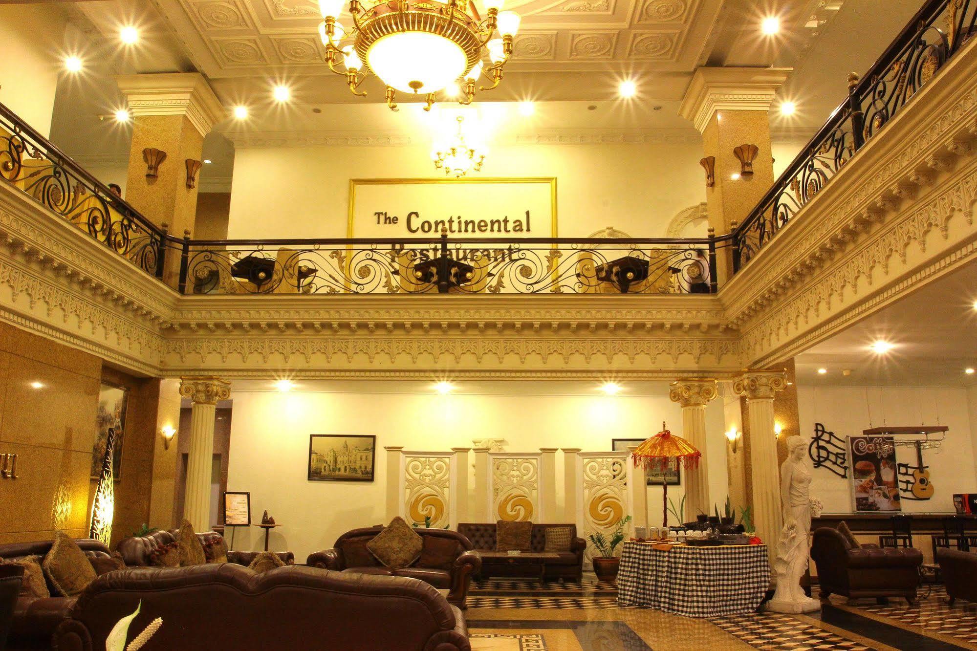 The Grand Palace Hotel Malang Eksteriør billede